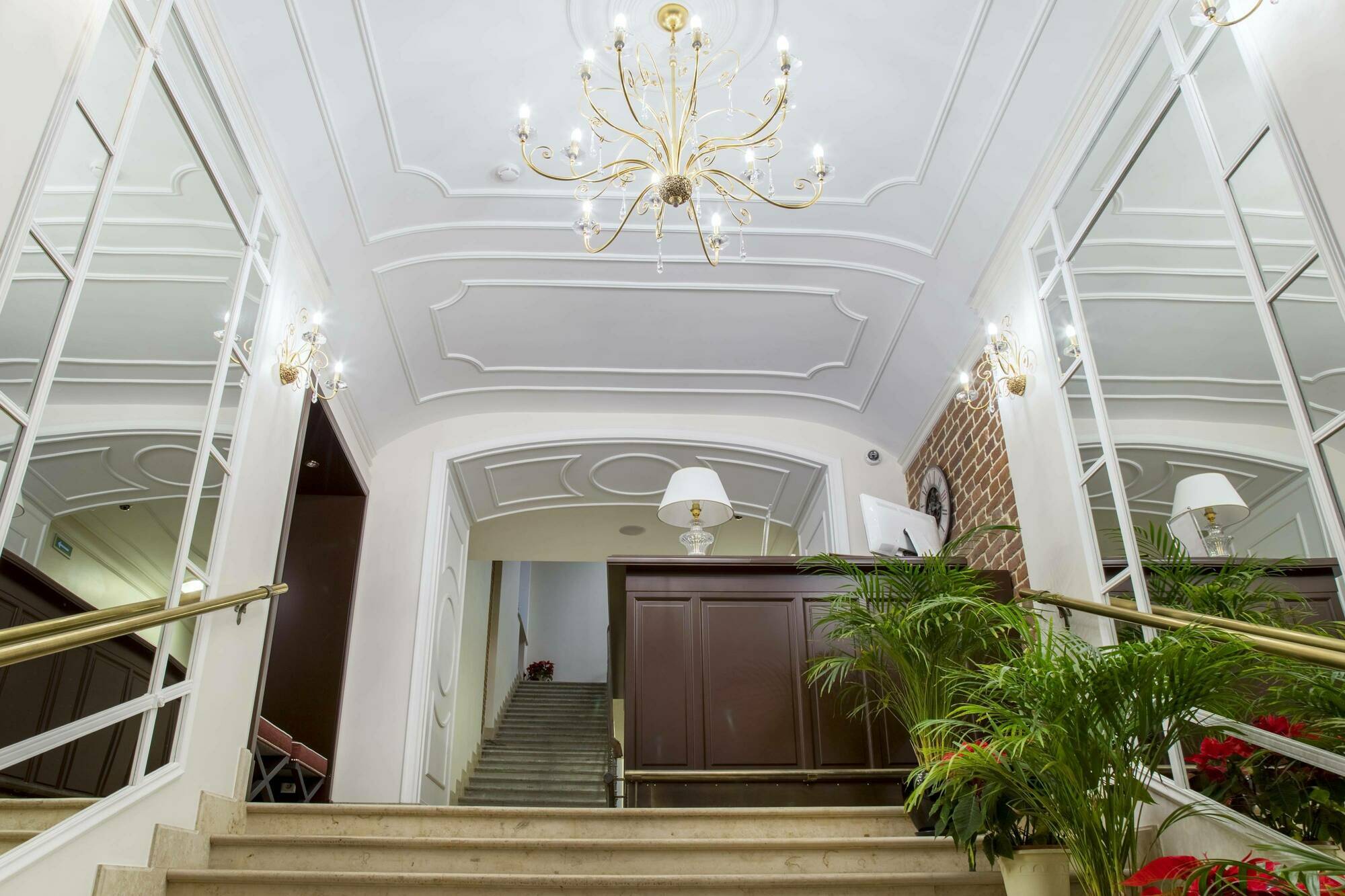 Boutique Hotel 1852 Saint Petersburg Ngoại thất bức ảnh